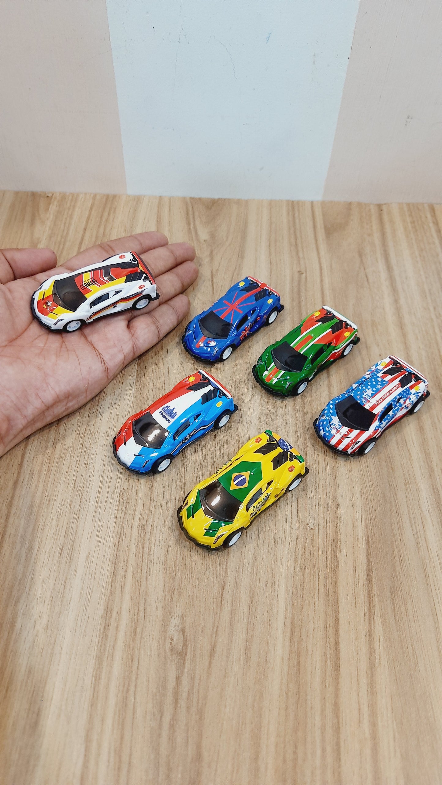 Lamborghini Diecast Metal Car (random colour)