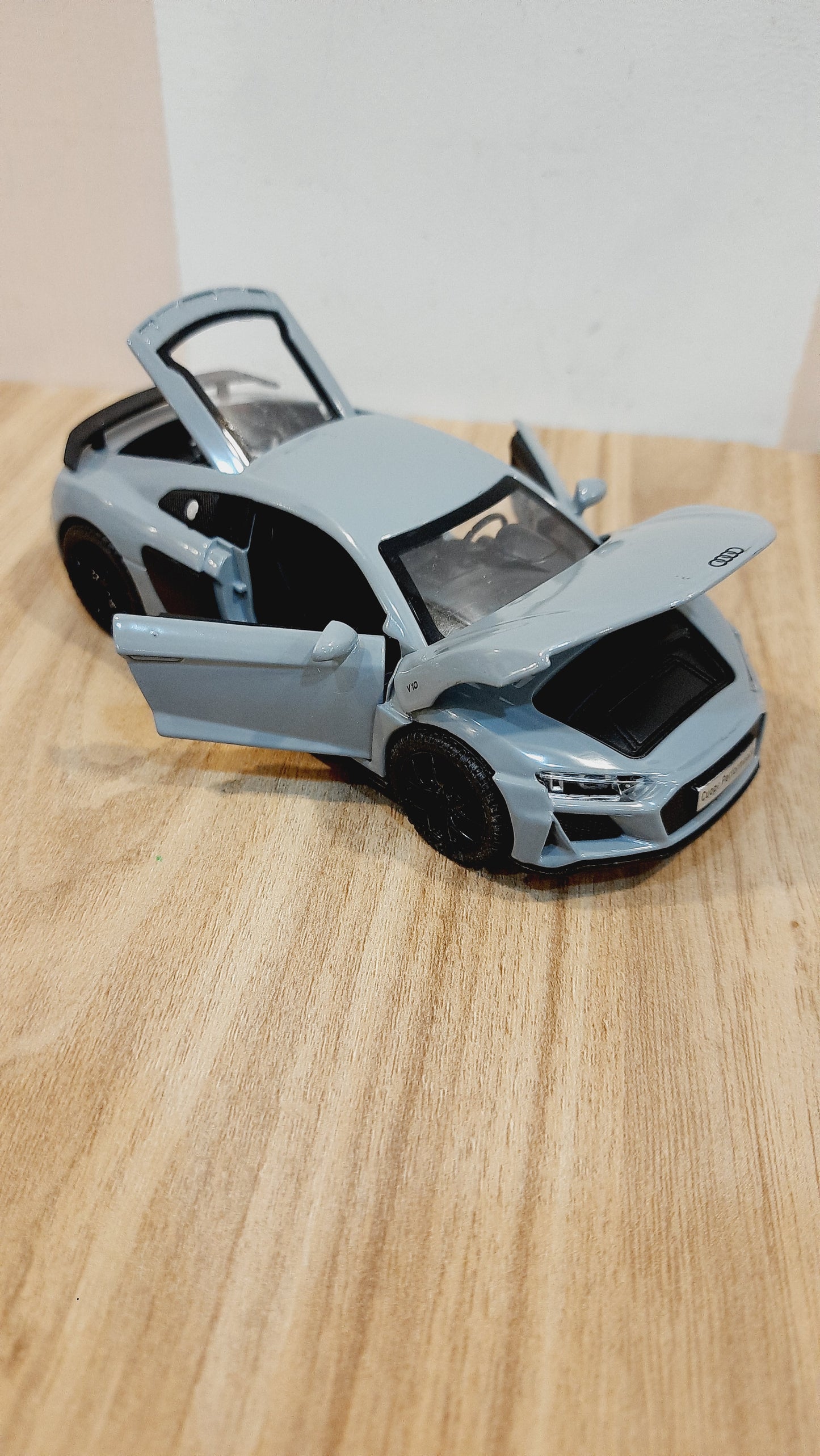 Audi Diecast Scale Model 1:32