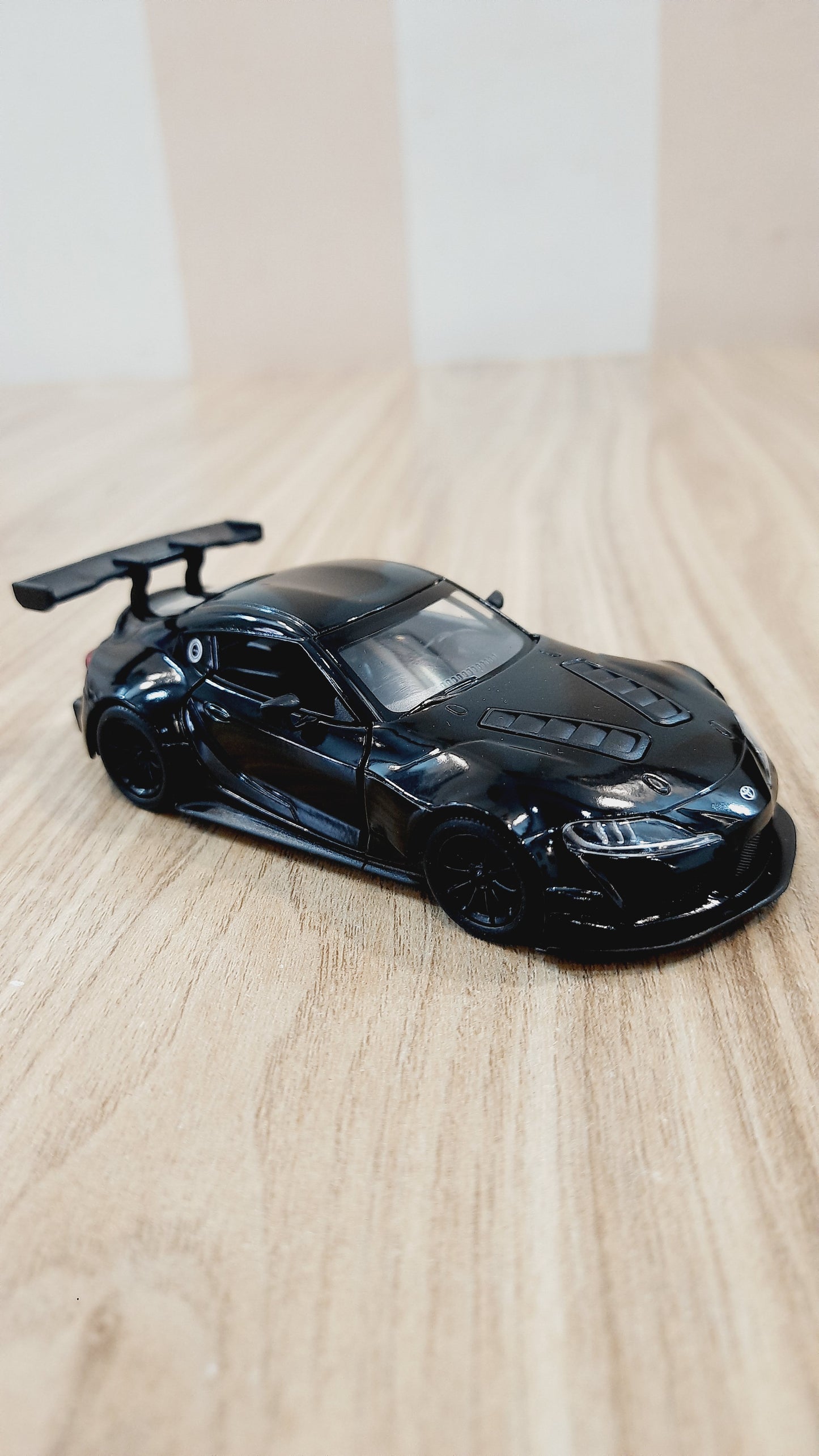 Kinsmart Totoya GR Supra Racing Concept Diecast Scale Model 1:36