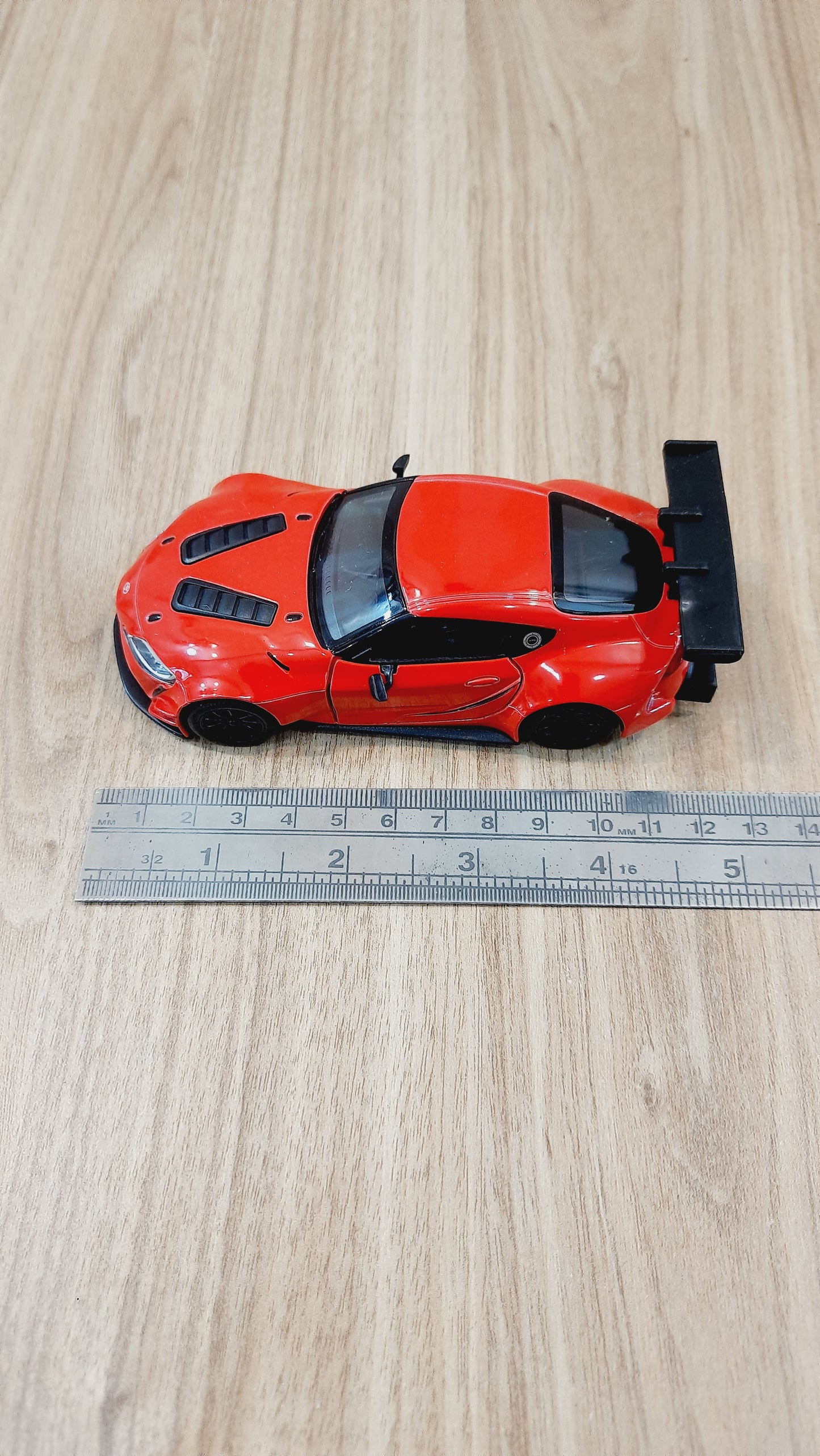 Kinsmart Totoya GR Supra Racing Concept Diecast Scale Model 1:36