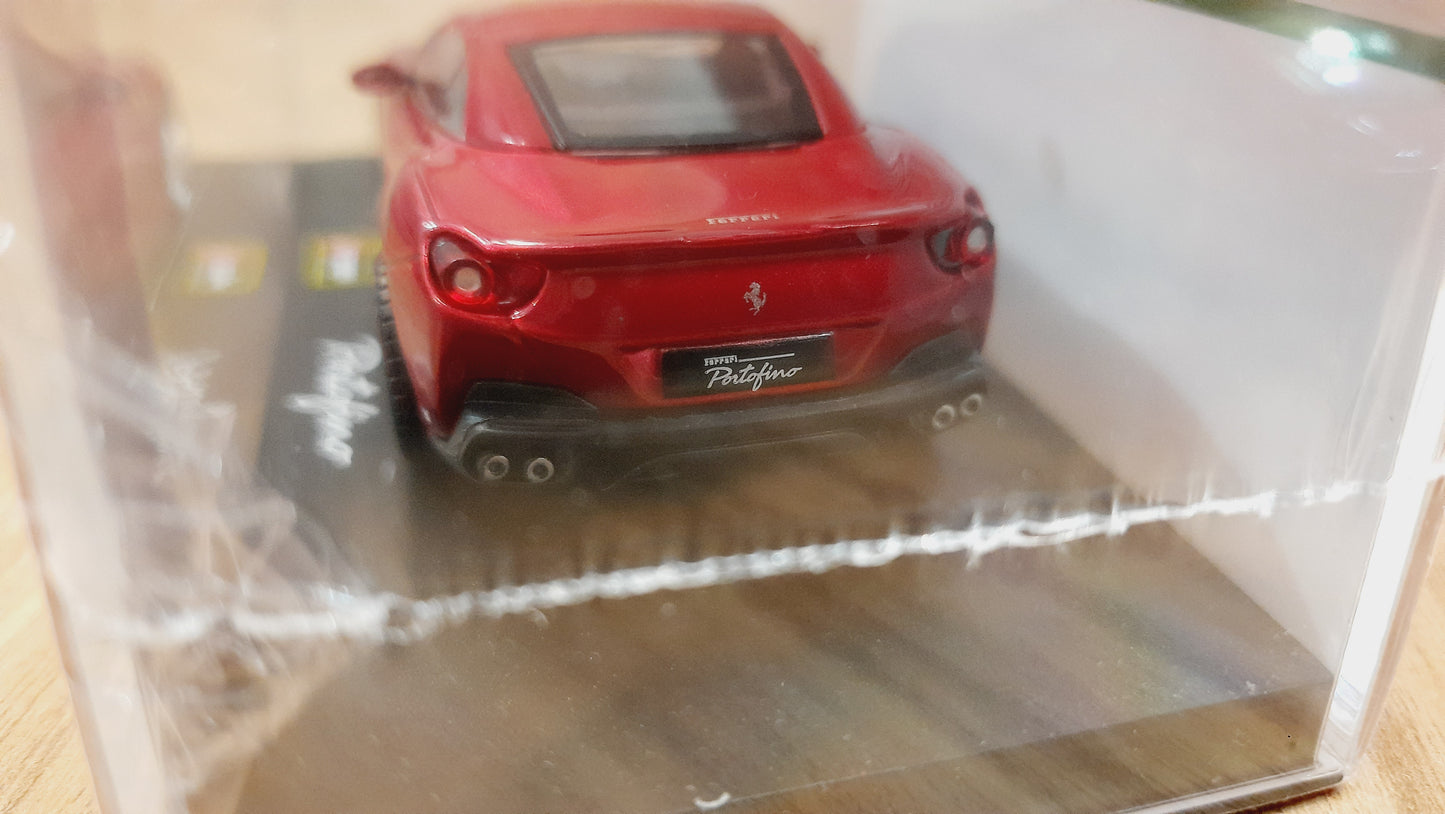 Bburago Ferrari Portofino 1:43 Diecast Scale Model Car