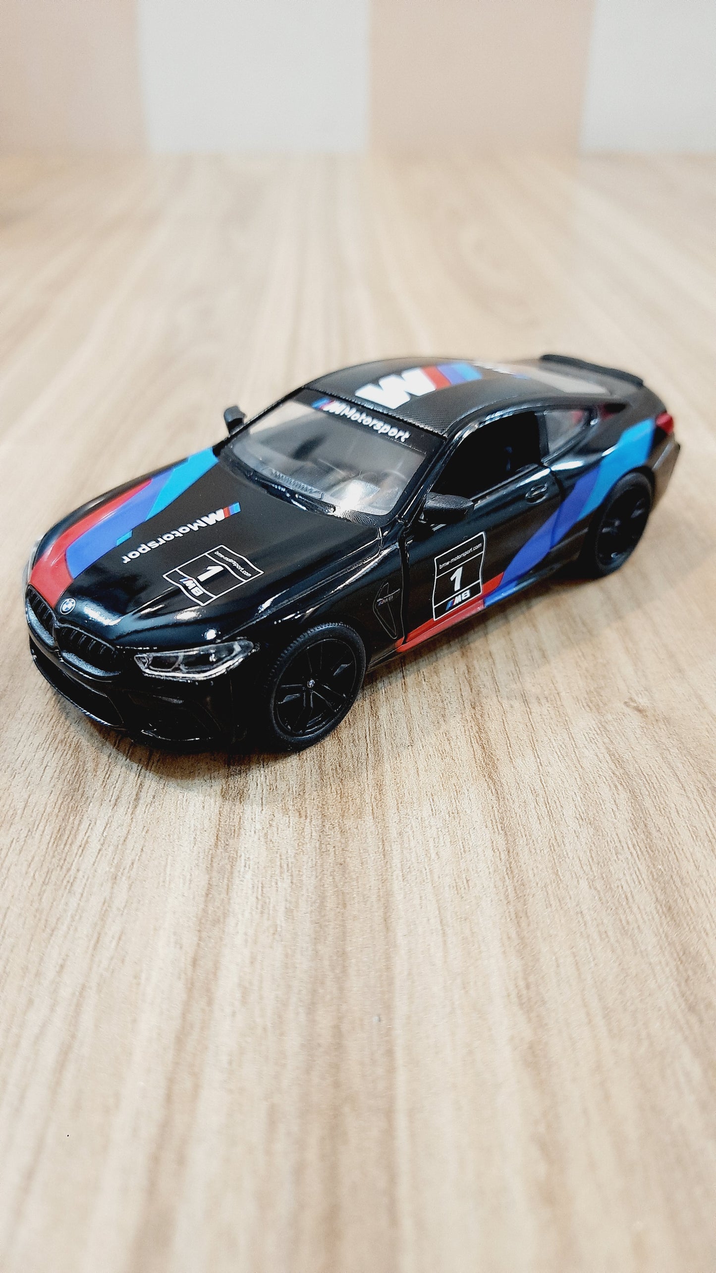 Kinsmart BMW M8 Competition Coupe Livery Edition Diecast Scale Model 1:38