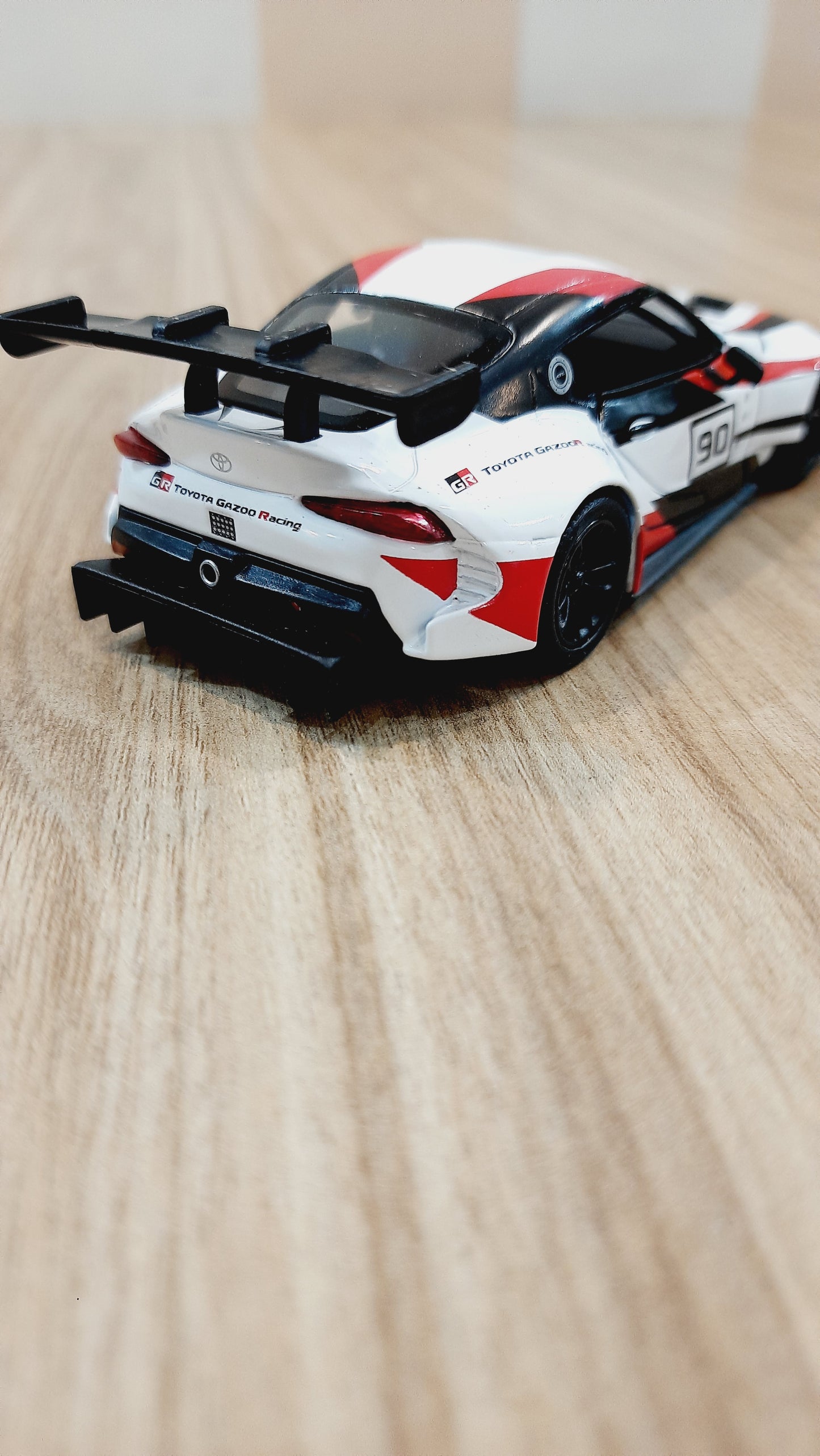 Kinsmart Toyota Gr Supra Racing Concept Livery Edition Diecast Scale Model 1:36