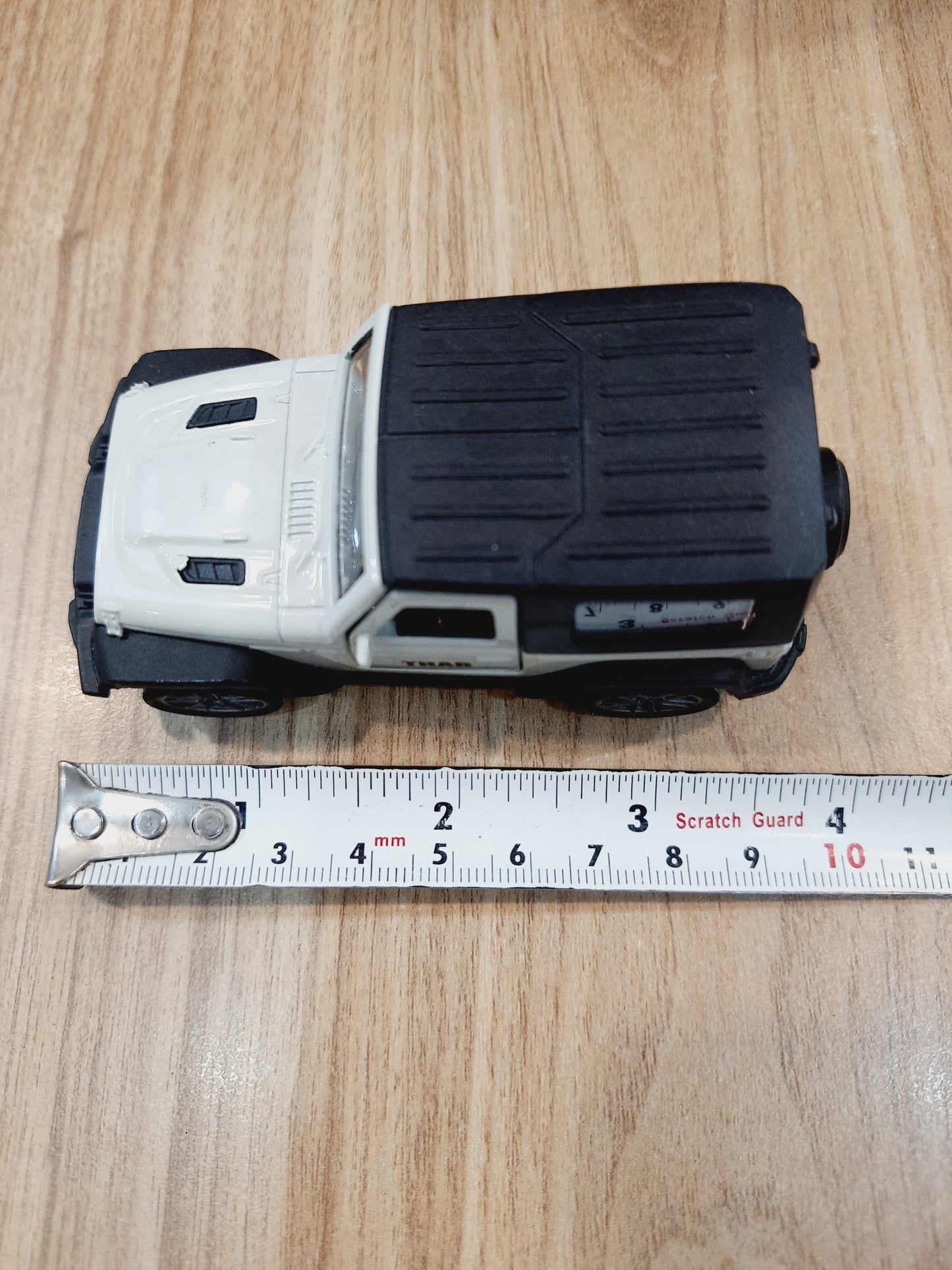 Thar Diecast Scale Model Car 1:36