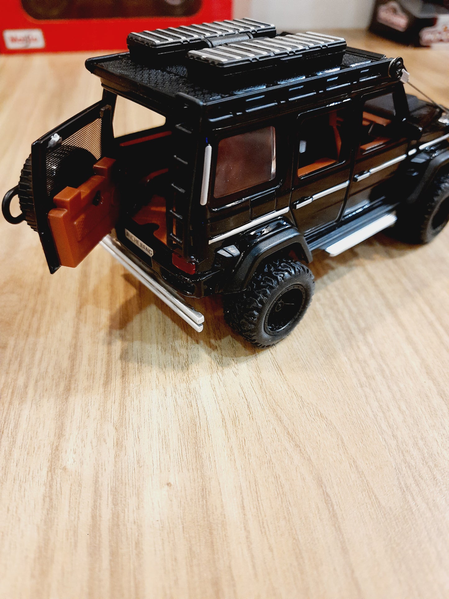 Mercedes Benz Brabus G550 Diecast Scale Model 1:32