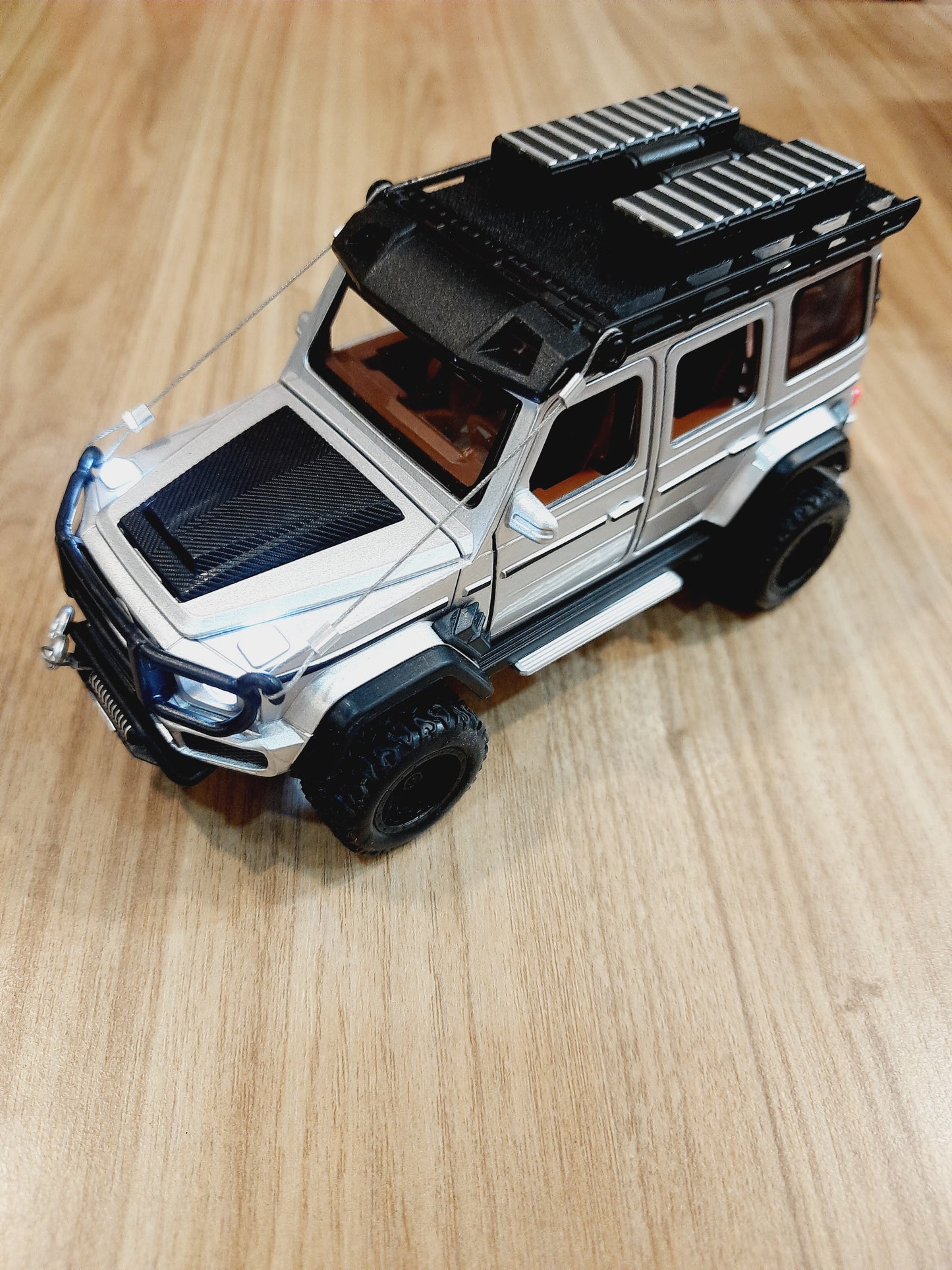 Mercedes Benz Brabus G550 Diecast Scale Model 1:32