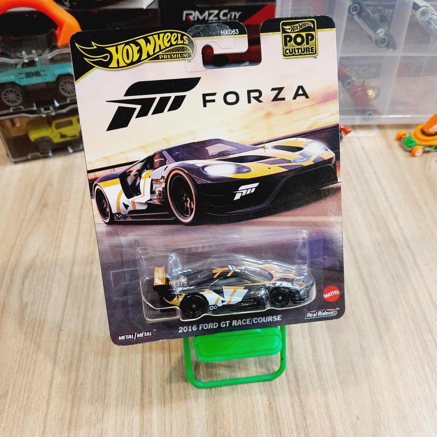 Hot Wheels Premium - Pop Culture - 2016 Ford Gt Race/Course (HXD63)