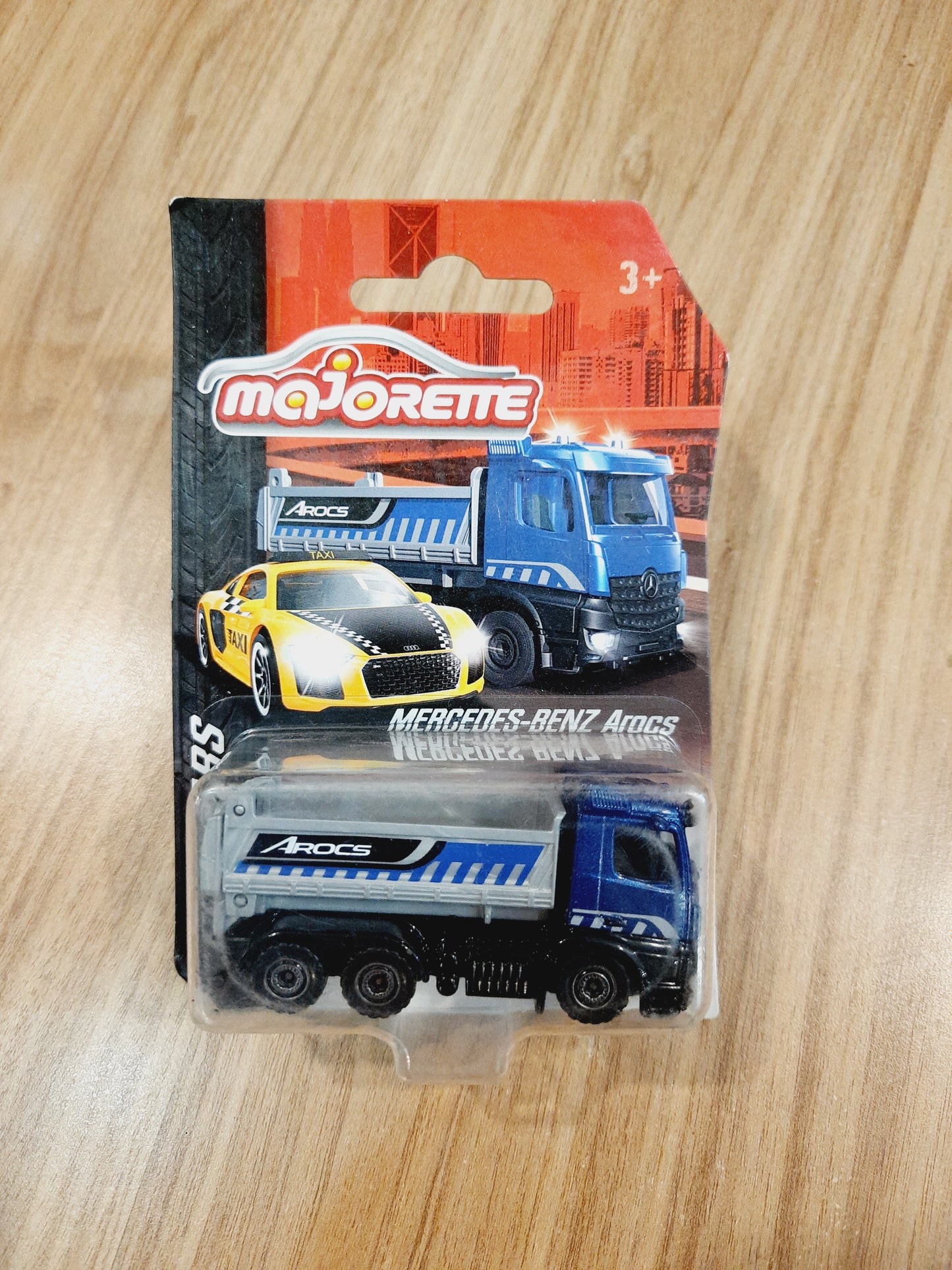 Majorette City Cars Mercedes - Benz Arocs