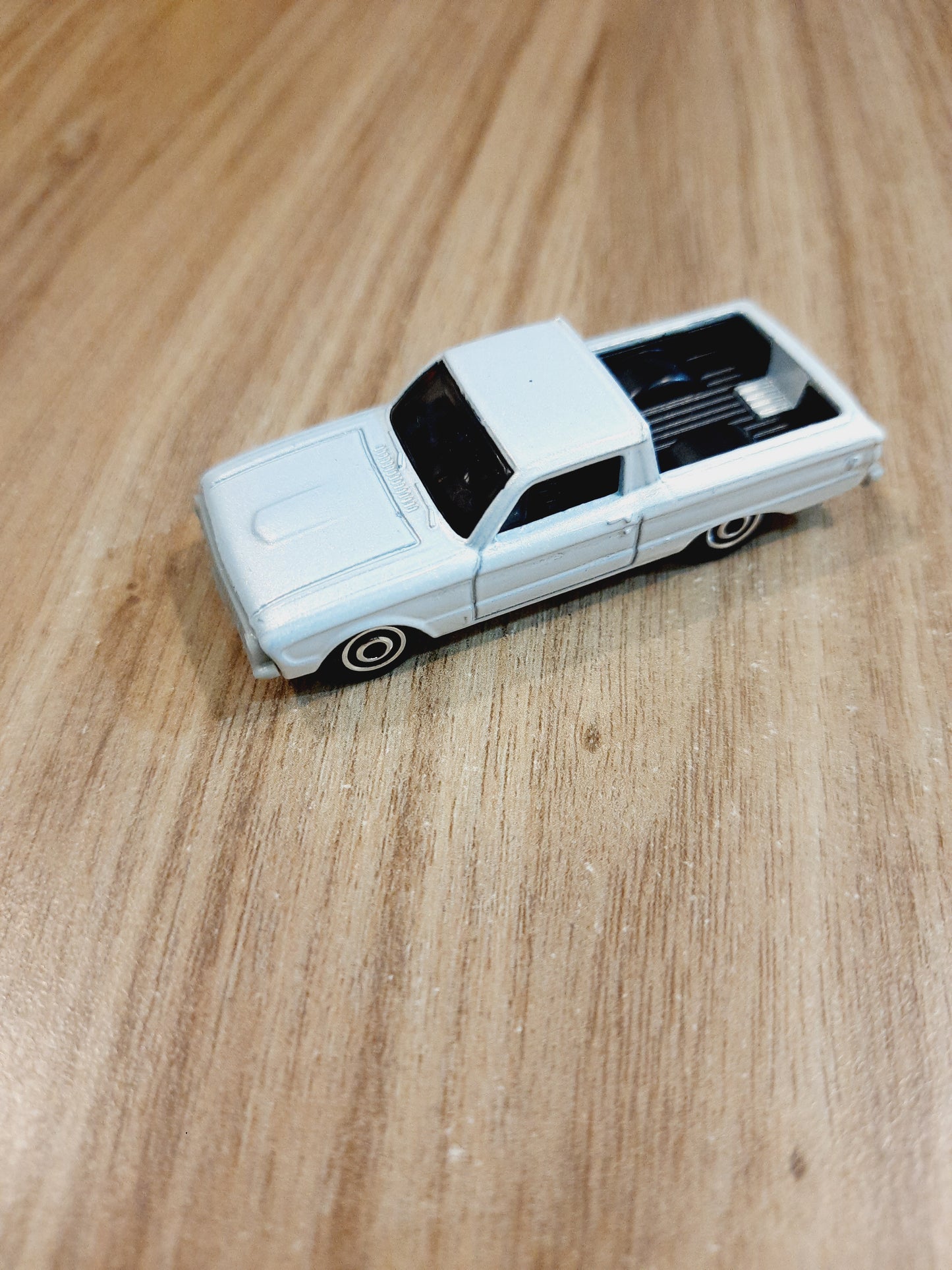 Matchbox 1:64 Exclusive Gift Pack Diecast Scale Models HVR81 JHM39