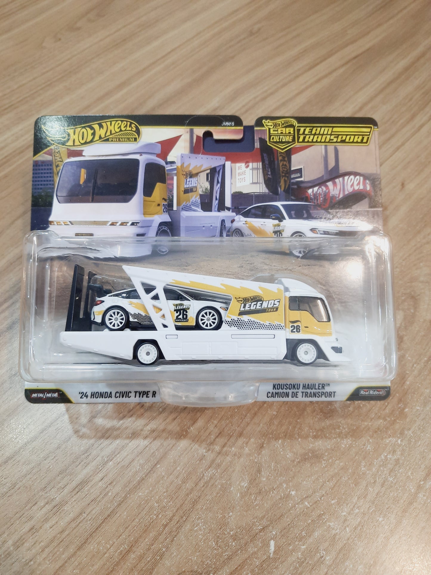 Hot Wheels Team Transport 24 Honda Civic Type R and Kousoku Hauler JMN15 | Car Culture 1:64 Premium Diecast Set