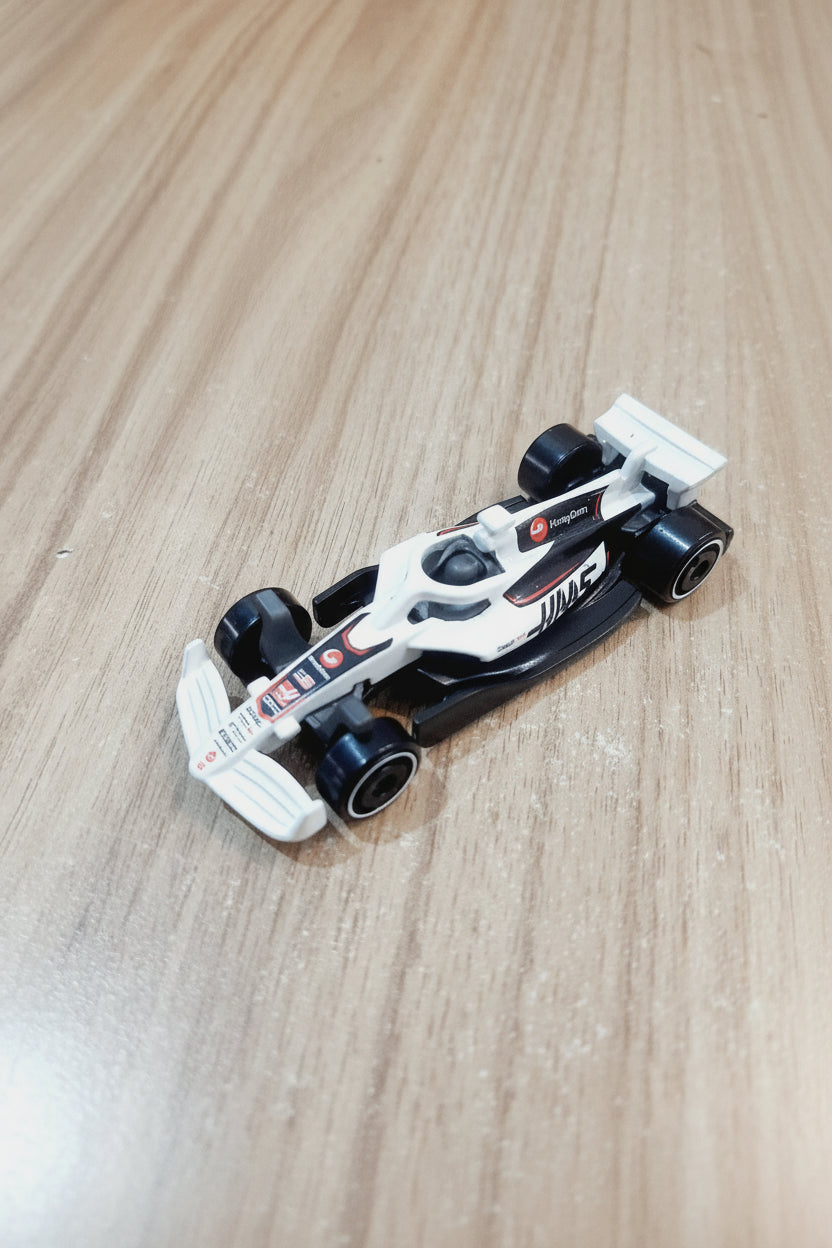Hot Wheels Formula 1 (Lose Car Without Box)