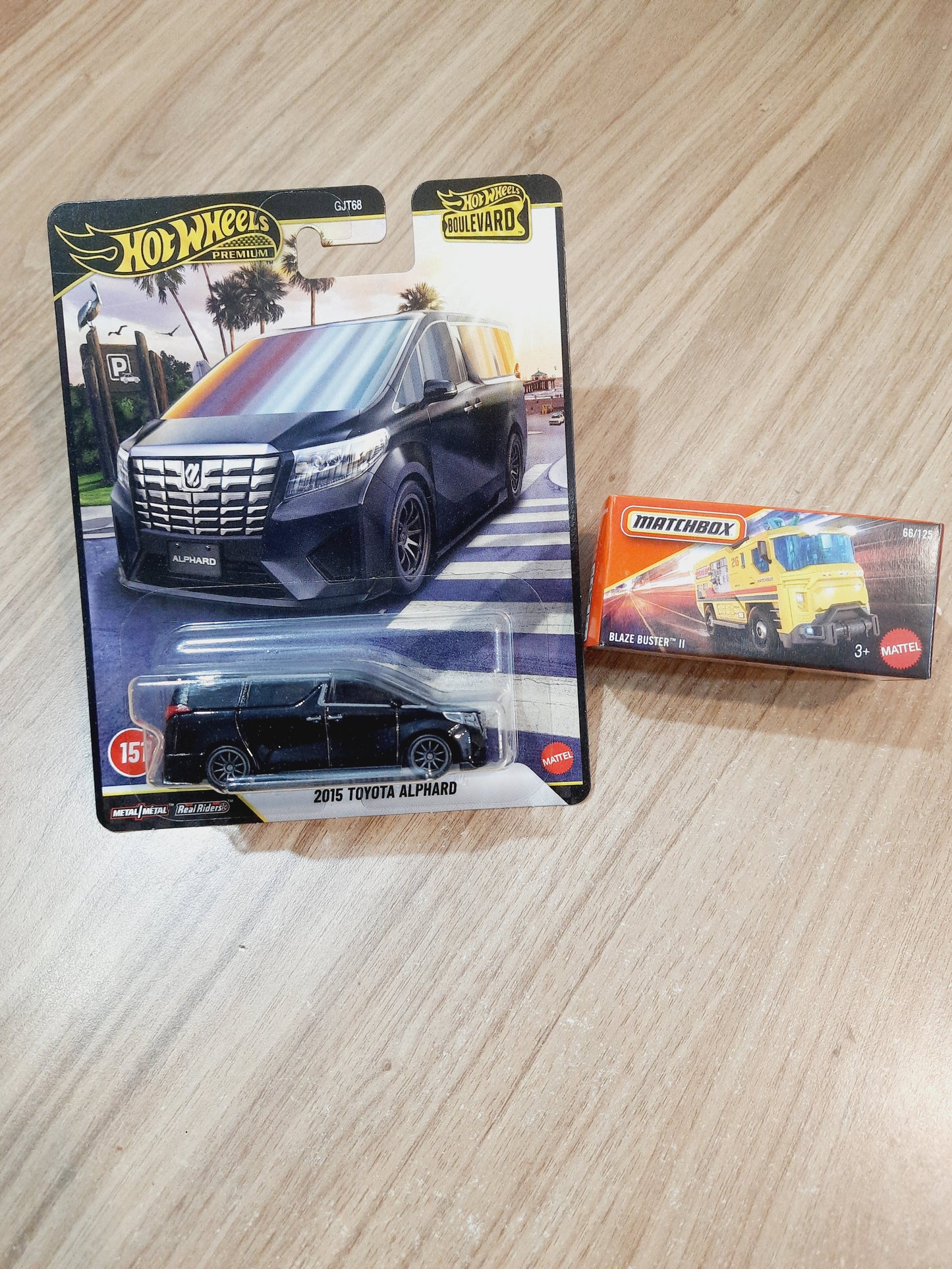Hot Wheels Premium 2015 Toyota Alphard & Matchbox Blaze Blaster ll