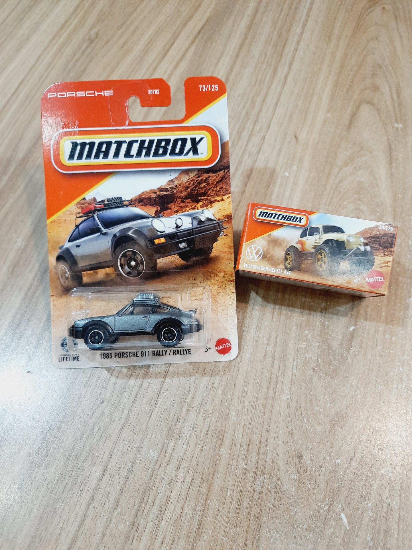 (Creased Cards) Matchbox 1985 Porsche 911 Rally & Volkswagen Beetle 4x4