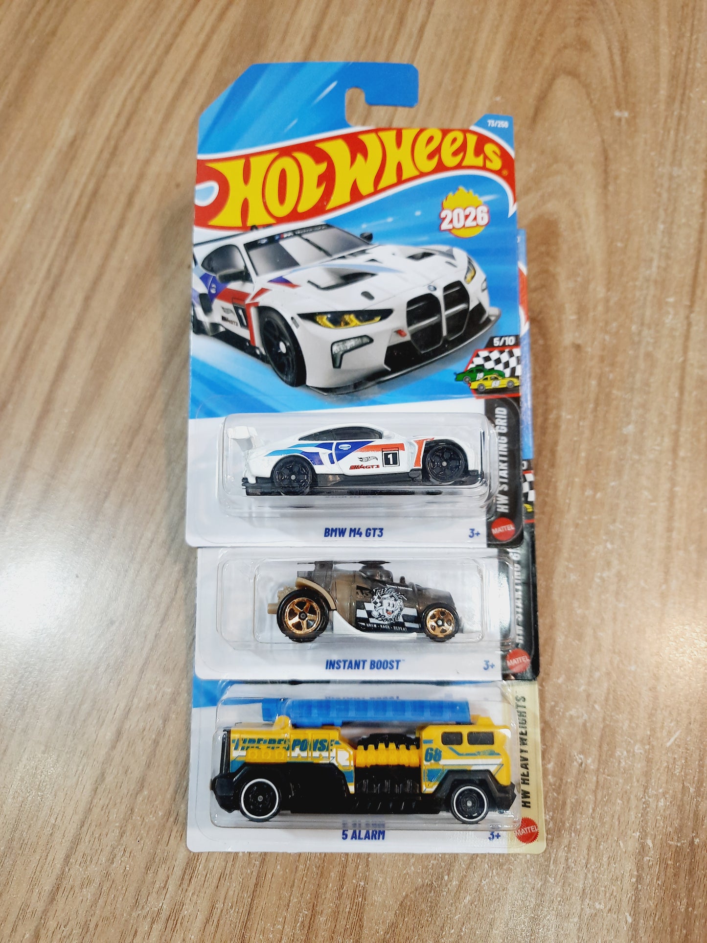 Hot Wheels BMW M4 GT3, Instant Boost & 5 Alarm