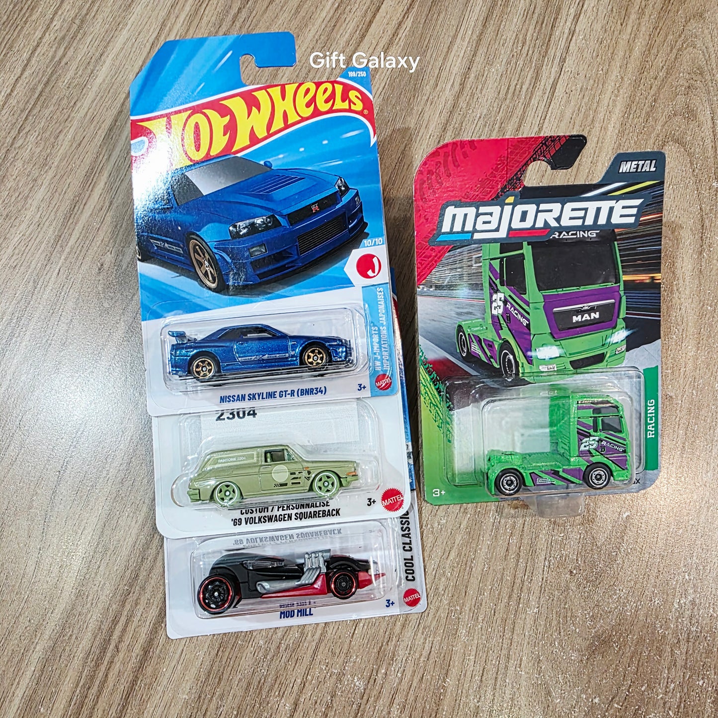 Hot Wheels & Majorette Combo