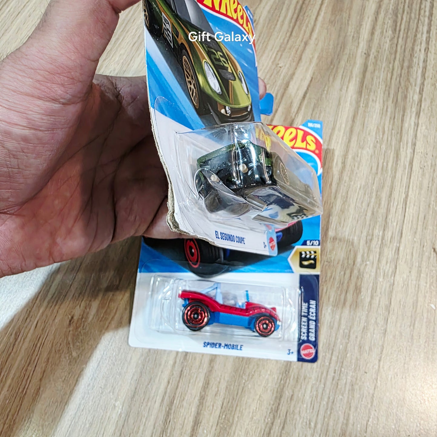 (Card Damaged) Hot Wheels El Segundo Coupe & Spider Mobile