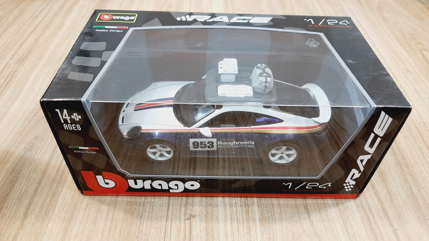 Bburago Porsche 911 Dakar Diecast Scale Model 1:24