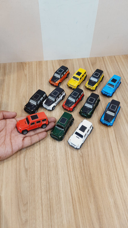 Mercedes Benz Amg Diecast Metal Car (random colour)