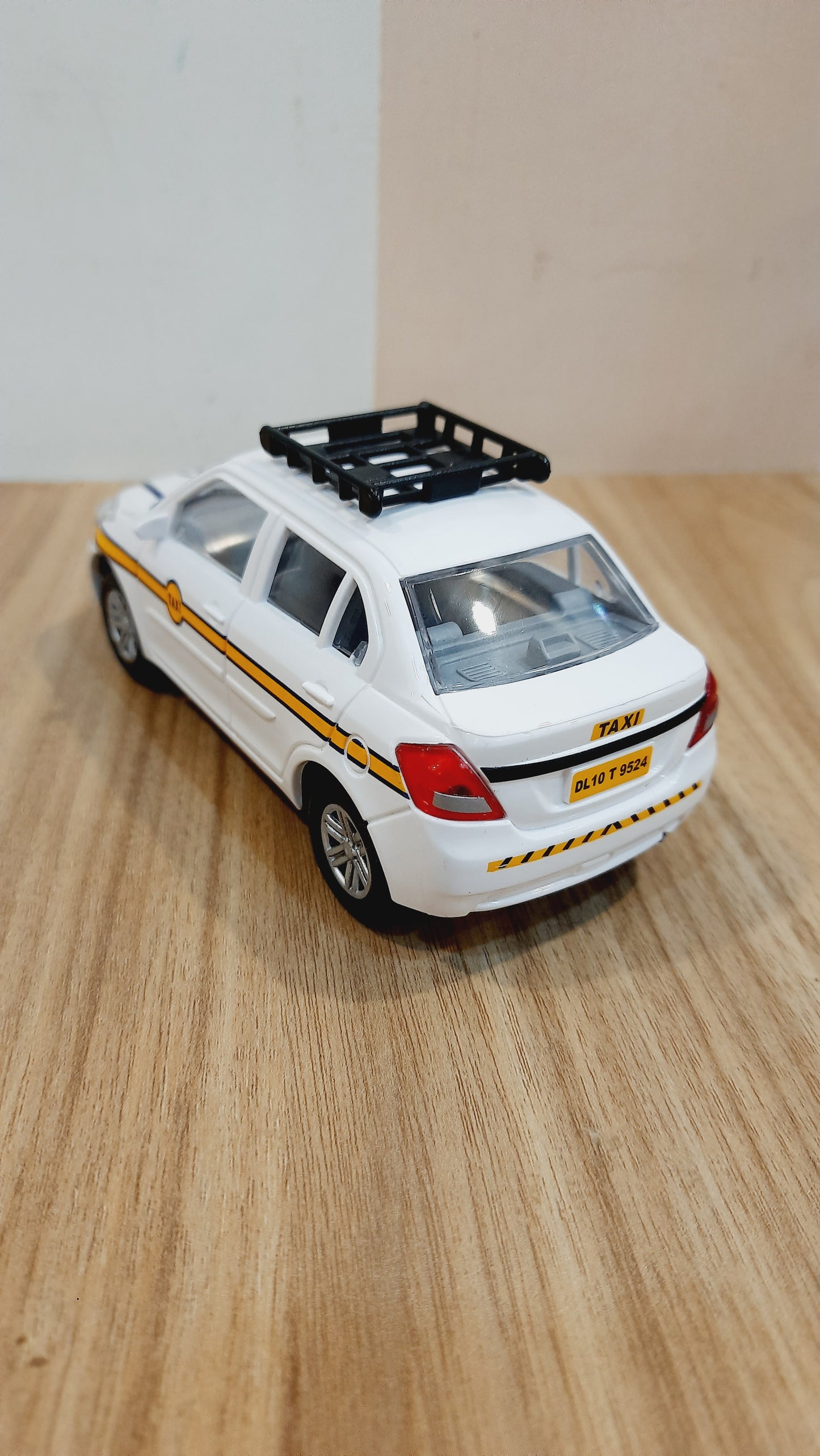 Centy Urban Taxi | Tourist Cab Scale Model