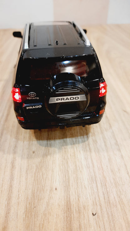 Toyota Prado 1:24 Diecast Scale Model