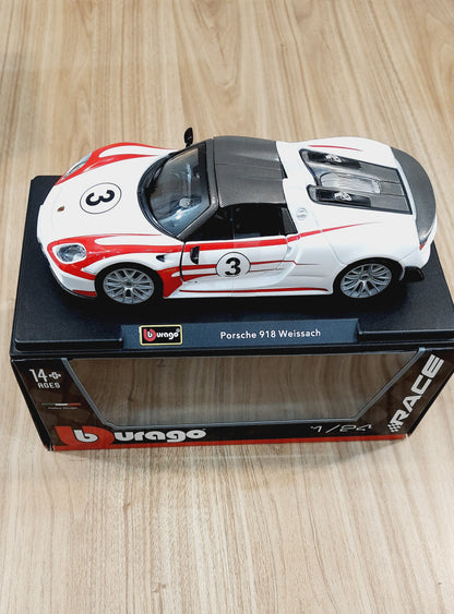 Bburago Porsche 918 Weissach Diecast Scale Model 1:24
