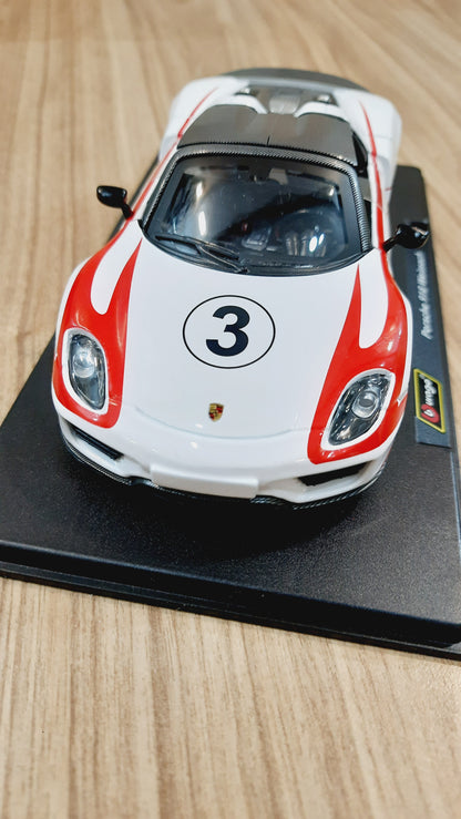 Bburago Porsche 918 Weissach Diecast Scale Model 1:24