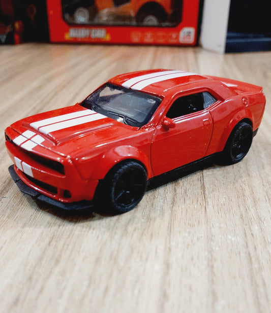 Diecast Scale Model Car 1:32