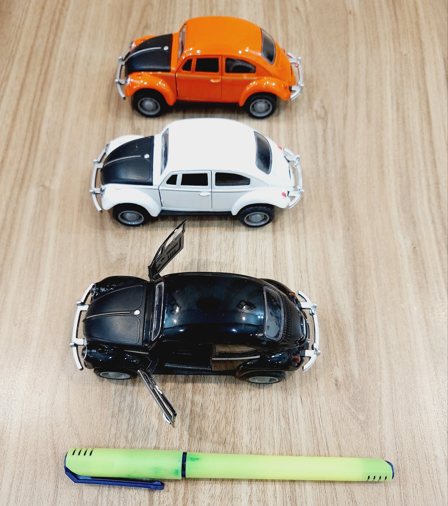 Beetle Diecast Scale Model Car 1:32