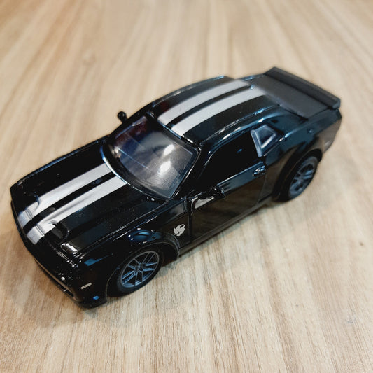 Dodge Diecast Scale Model Car 1:32