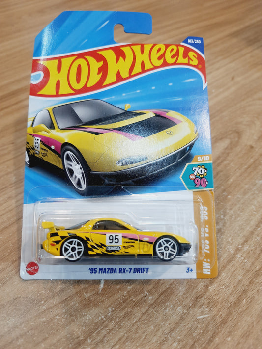 Hot Wheels 95 Mazda Rx-7 Drift