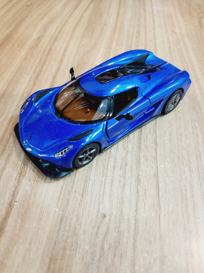 Kinsmart Koenigsegg Jesko Absolut Diecast Scale Model 1:36 | Swedish Hypercar Collectible