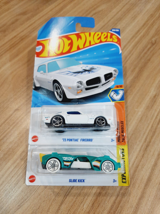 Hot Wheels '73 Pontiac Firebird & Slide Kick (combo pack of 2)