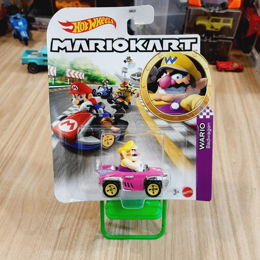 (Bent Card) Hot Wheels Mariokart - Wario Badwagon GBG25