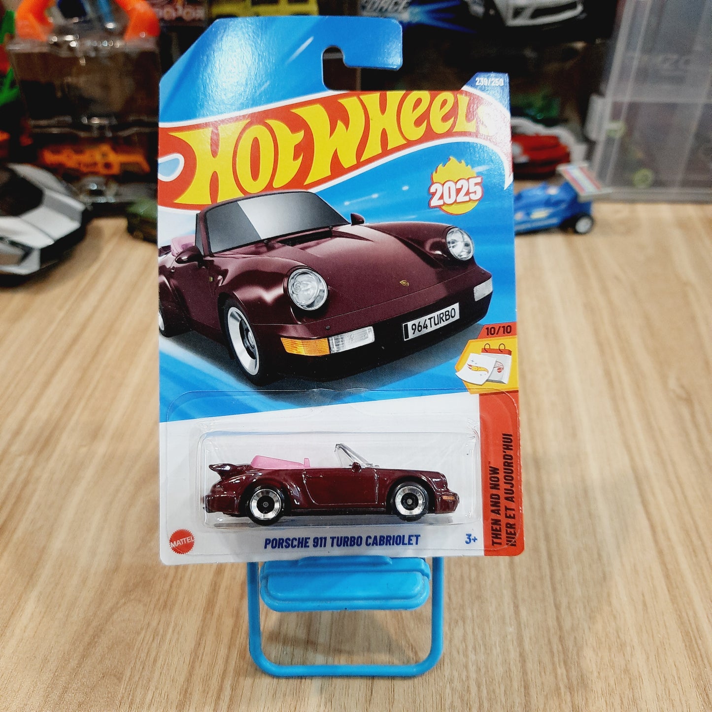 (card is bent) Hot Wheels Porsche 911 Turbo Cabriolet