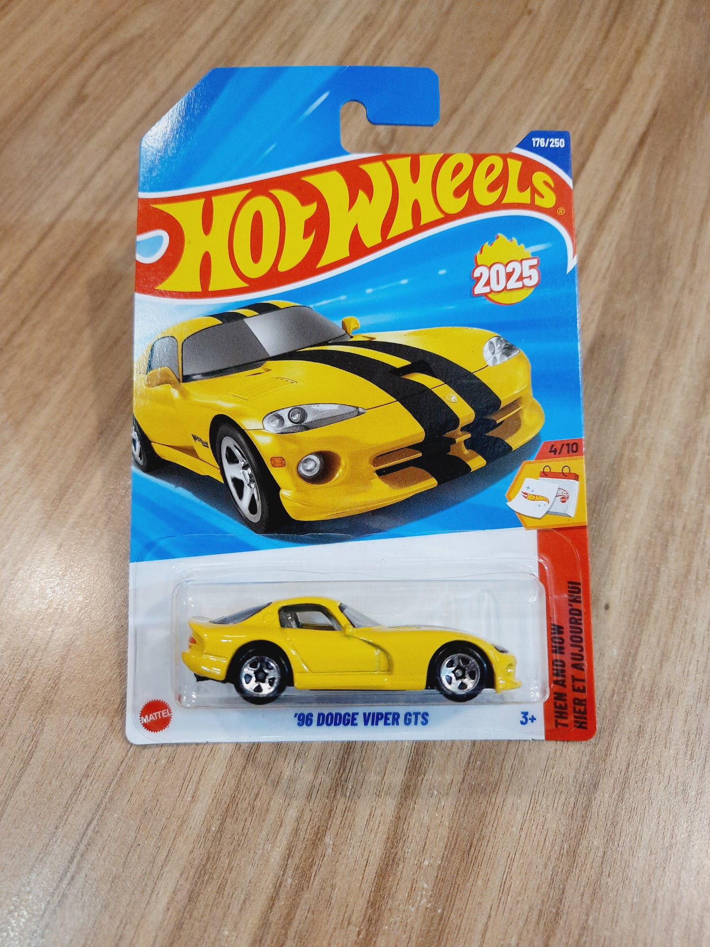 Hot Wheels 96 Dodge Viper Gts