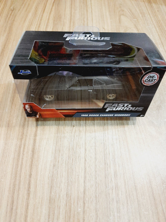 Jada 1968 Dodge Charger Widebody .Fast & Furious Diecast Scale Model 1:32