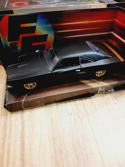 Jada 1968 Dodge Charger Widebody .Fast & Furious Diecast Scale Model 1:32