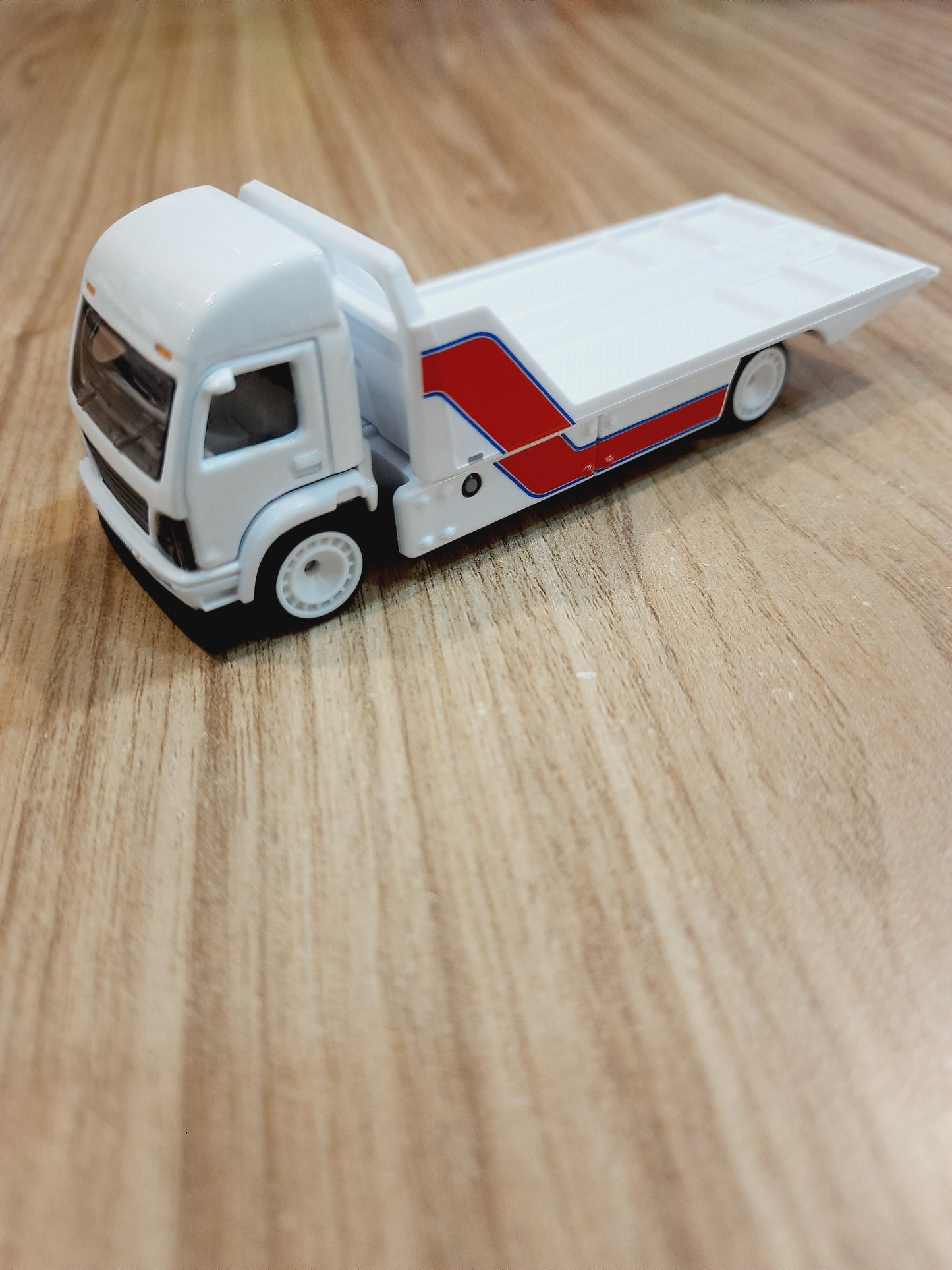 Hot Wheels Premium Car Culture Team Transport - 73 Honda Civic Custom Aero Lift FLF56