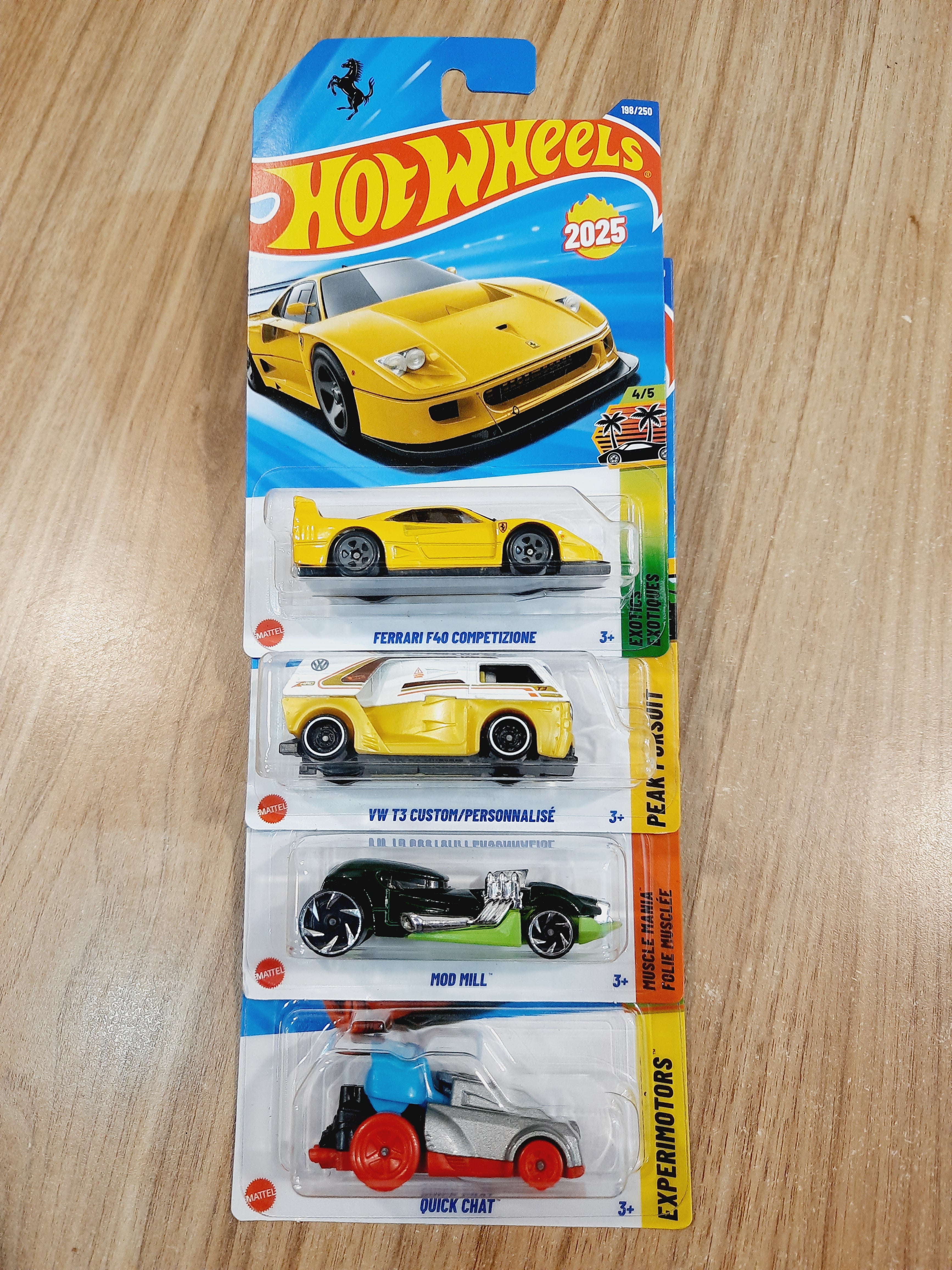 Hot Wheels Ferrari F40 Competizione, VW T3 Custom / Personnalise