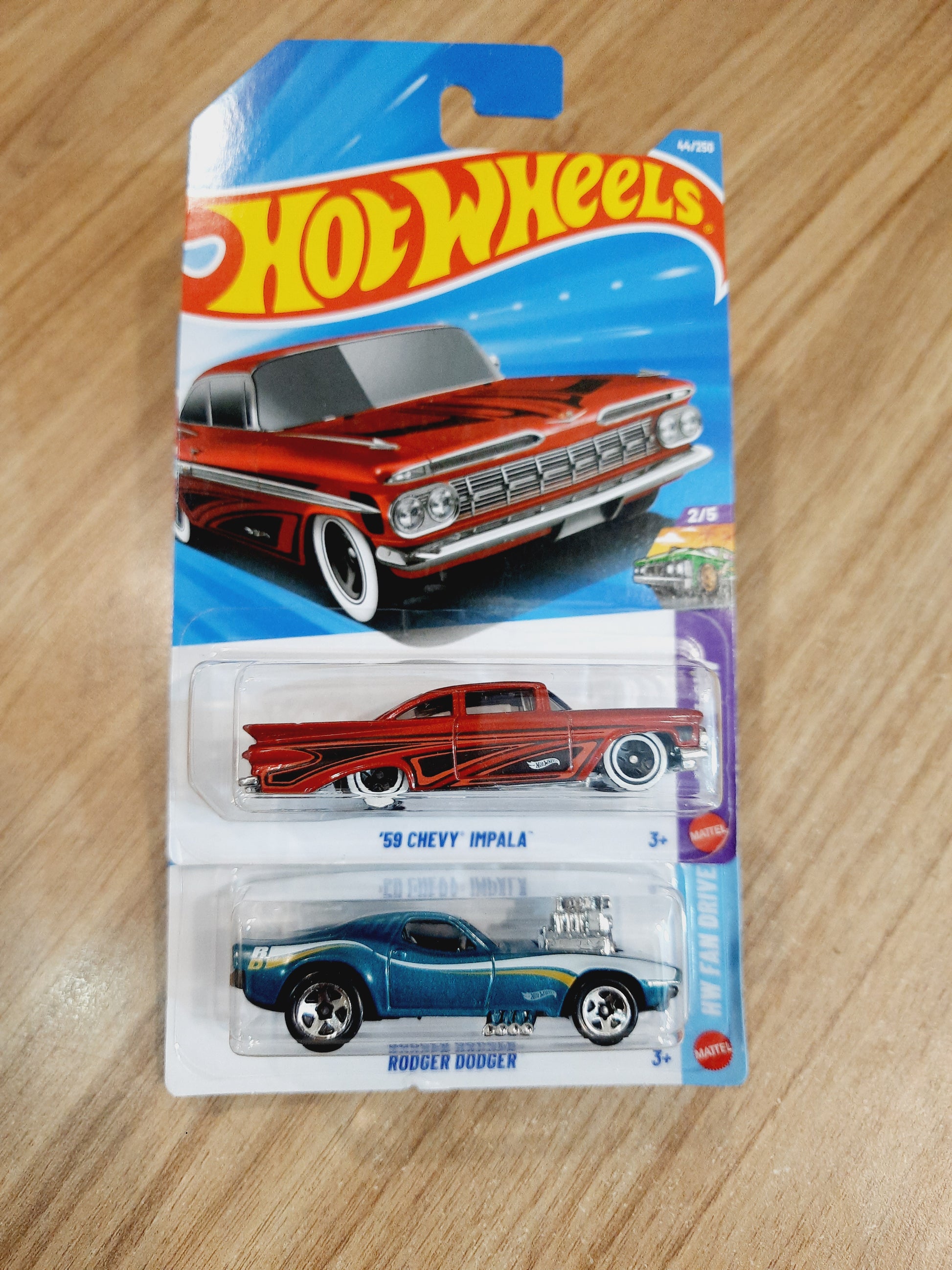 Hot Wheels 59 Chevy Impala Rodger Dodger (combo pack of