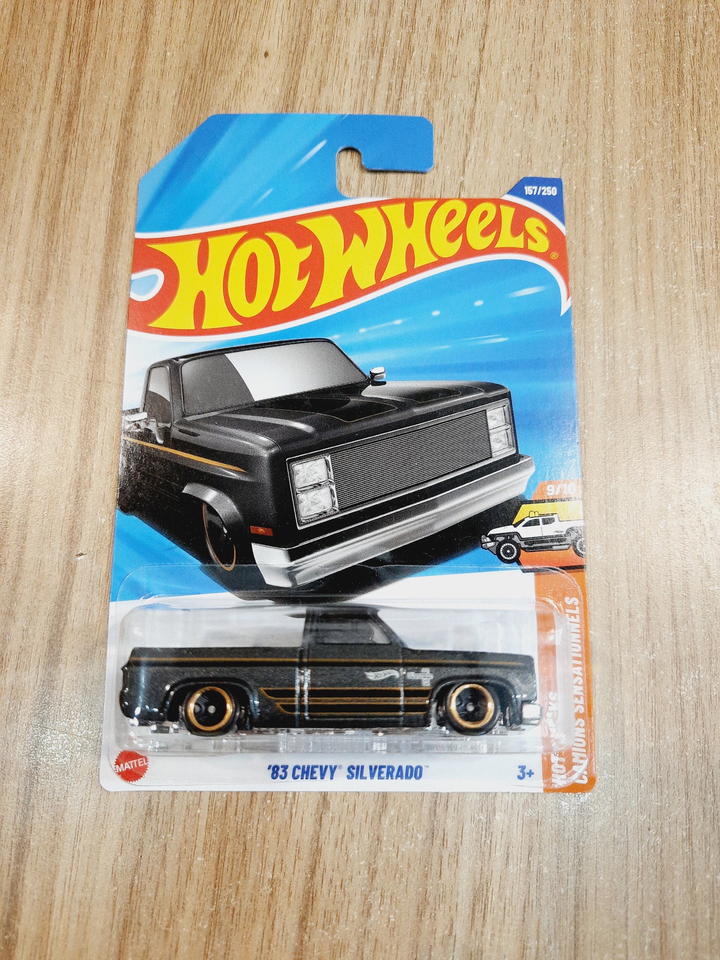Hot Wheels 83 Chevy Silverado