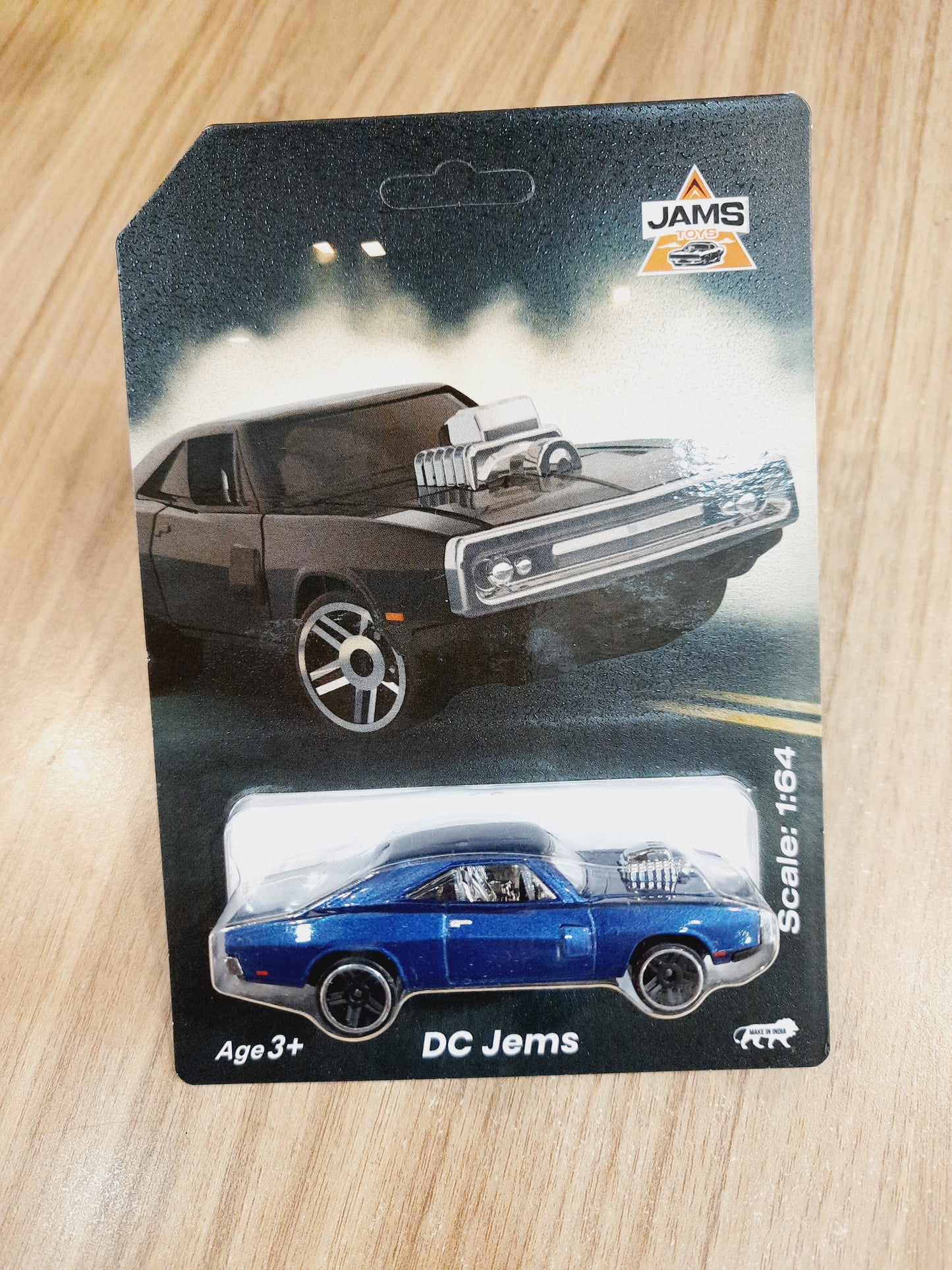 DC Jams Diecast Scale Model (minor card bend)