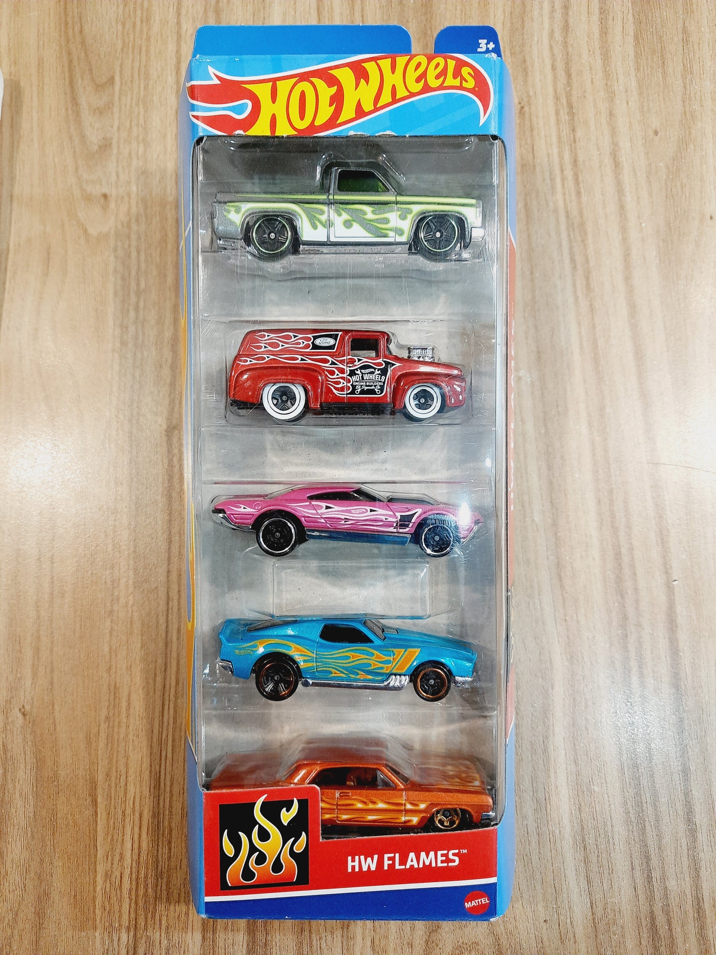 Hot Wheels Flames HTV47 (pack of 5)