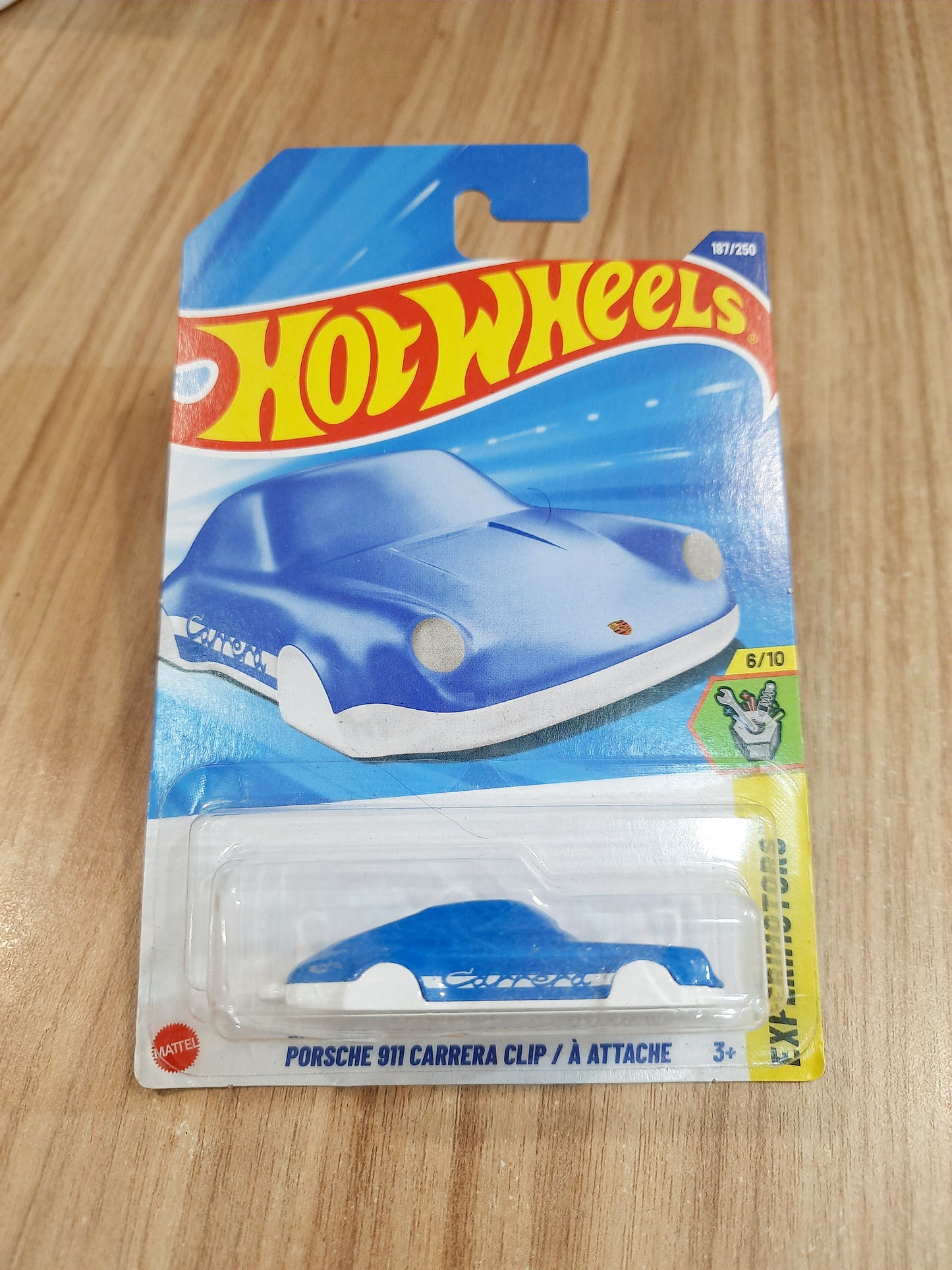 Hot Wheels Porsche 911 Carrera Clip