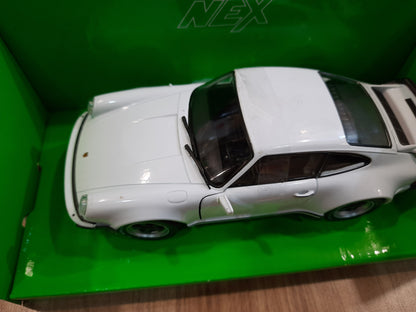 (Paint chip issue) Welly Porsche 911 Turbo 1:24 Diecast Scale Model Car