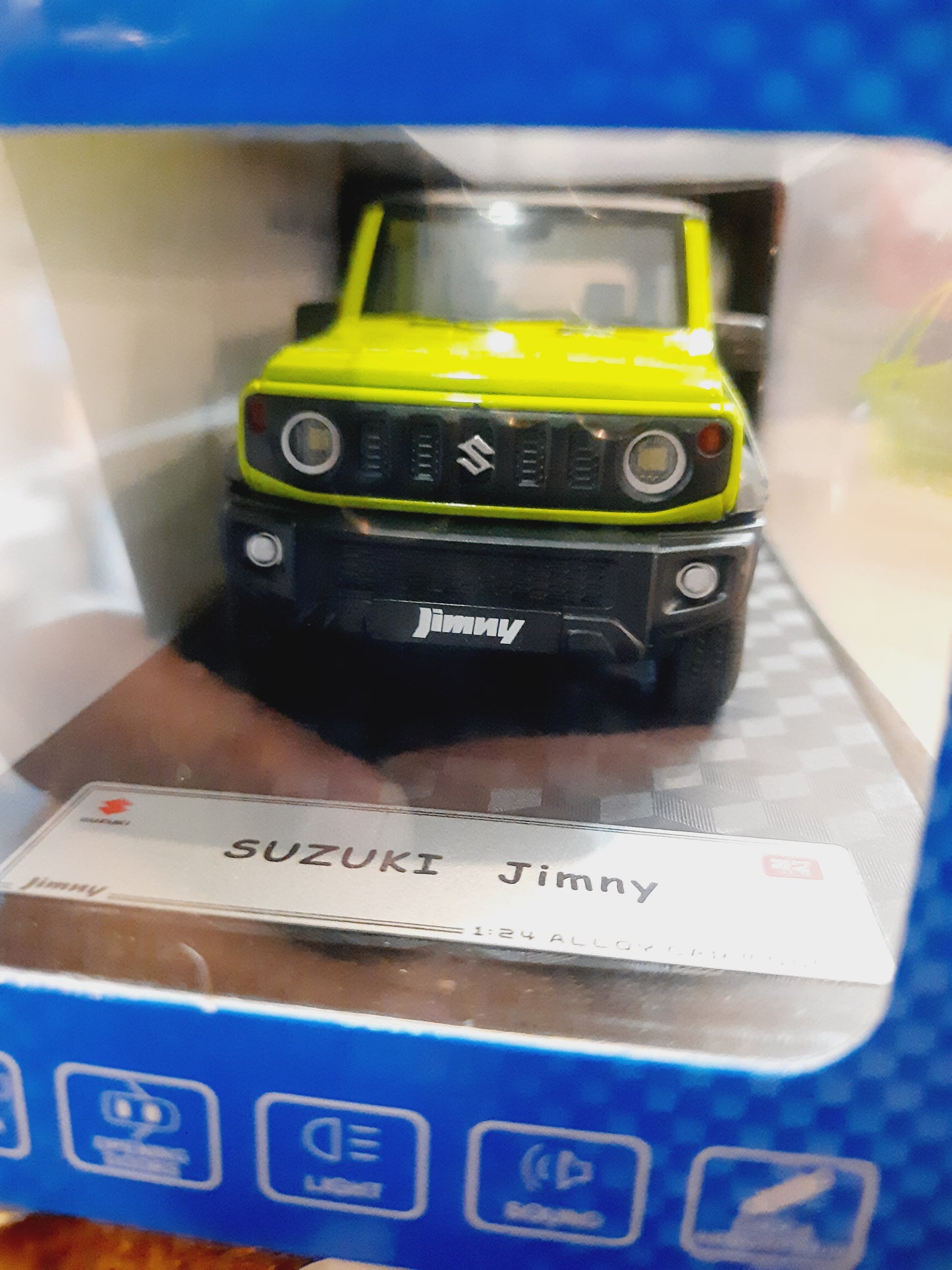 Suzuki - Jimny 1:24 Diecast Scale Model Car