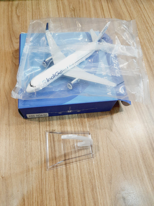 A320 Indi Go Airlines Diecast Scale Model (15 cm)