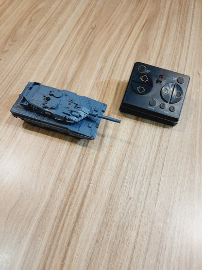 Remote Control Battle Tank Scale Model