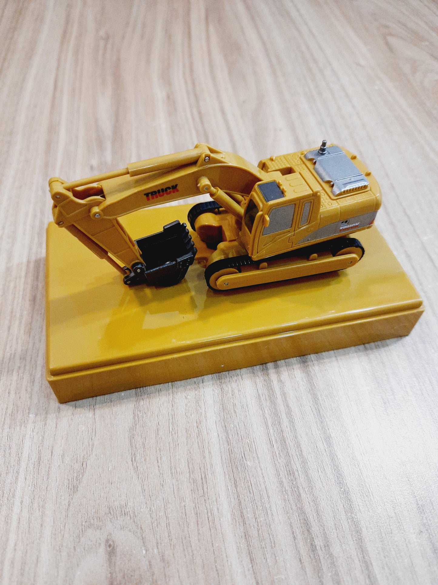 Remote Control Mini Excavator Scale Model