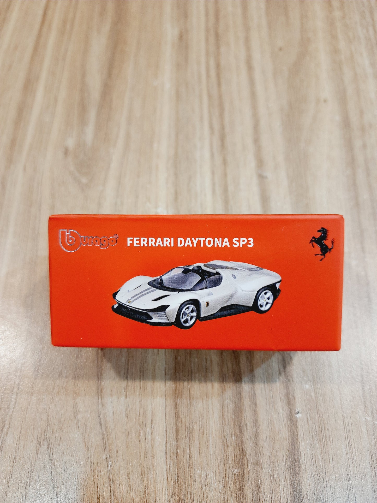 Bburago Ferrari Daytona Sp3 1:64 Licensed Diecast Scale Model Car
